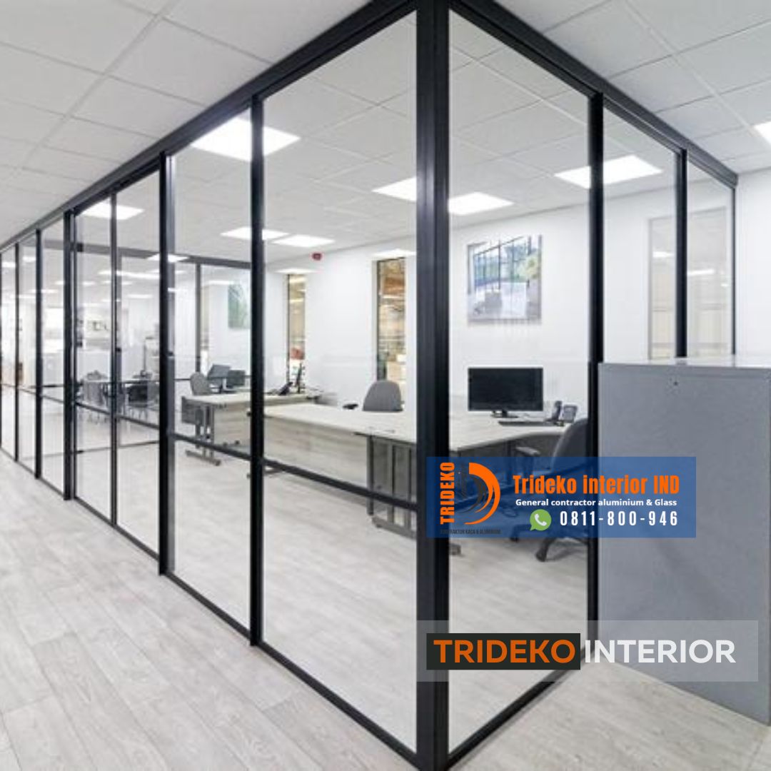 Partisi Kaca Tempered Aluminium