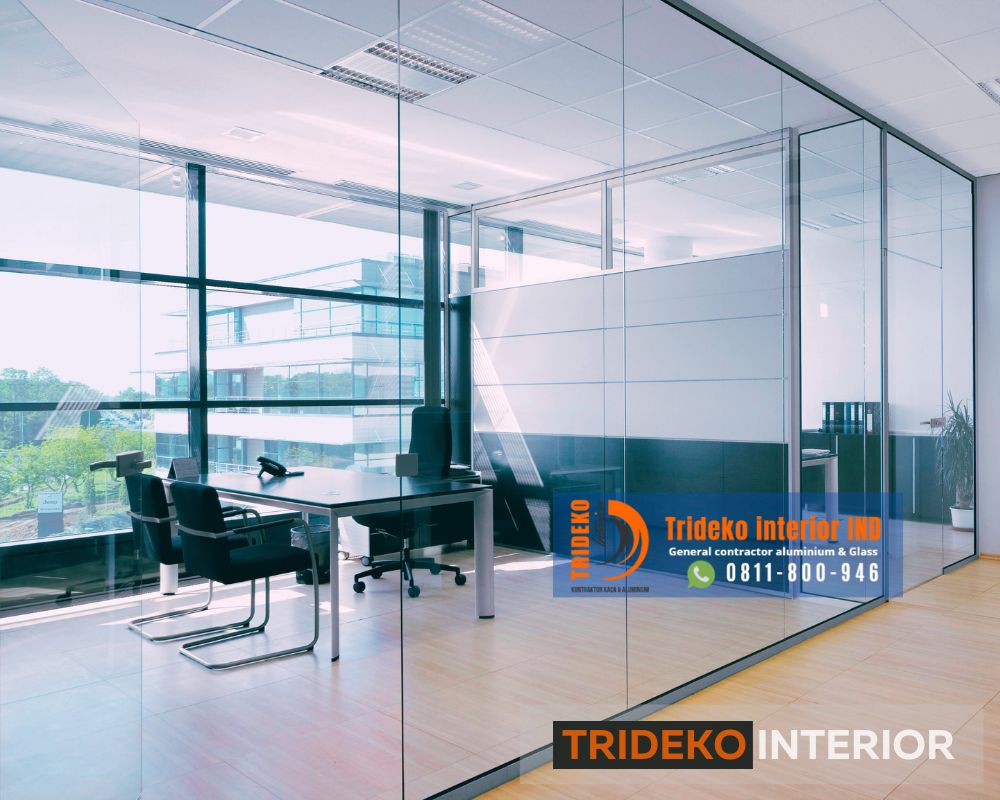 Aplikator Partisi kaca frameless