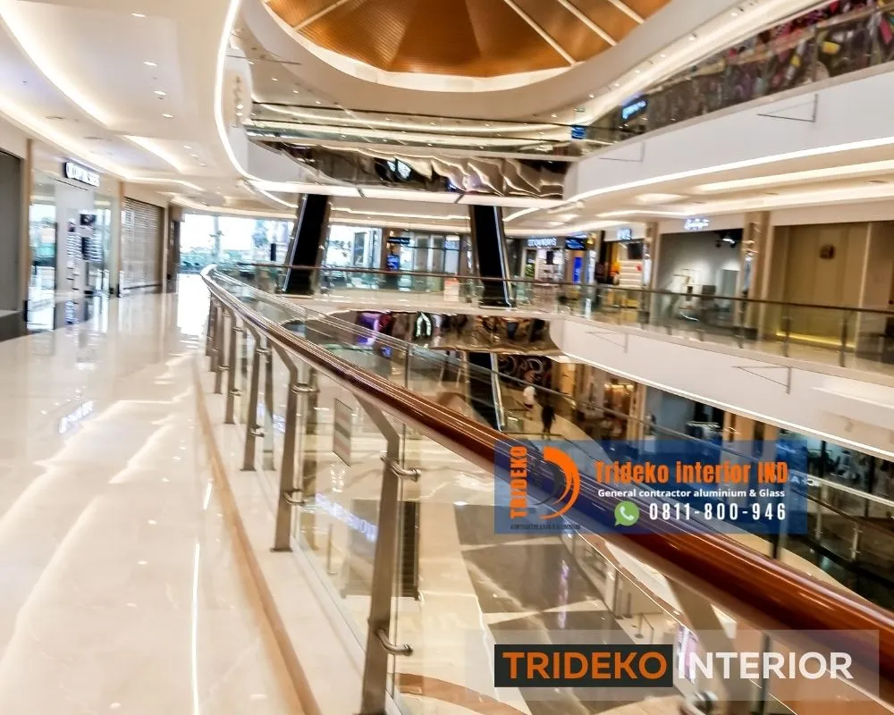 Railing Kaca Solusi Terbaik untuk Mall