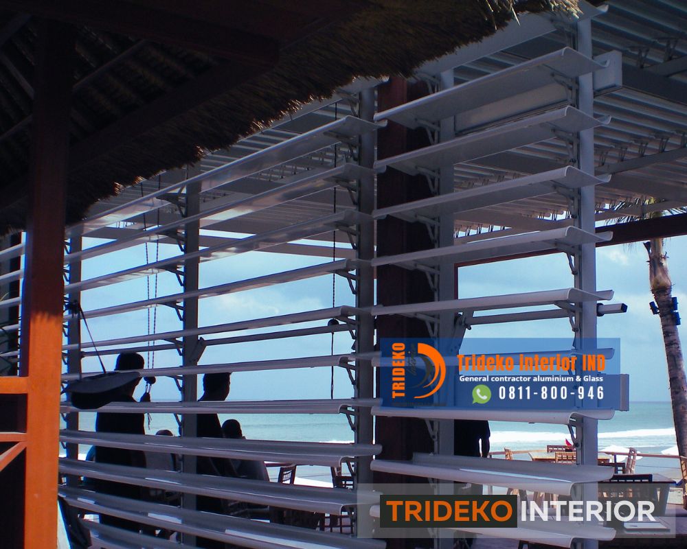 Ventilasi Kisi-Kisi Buka Tutup