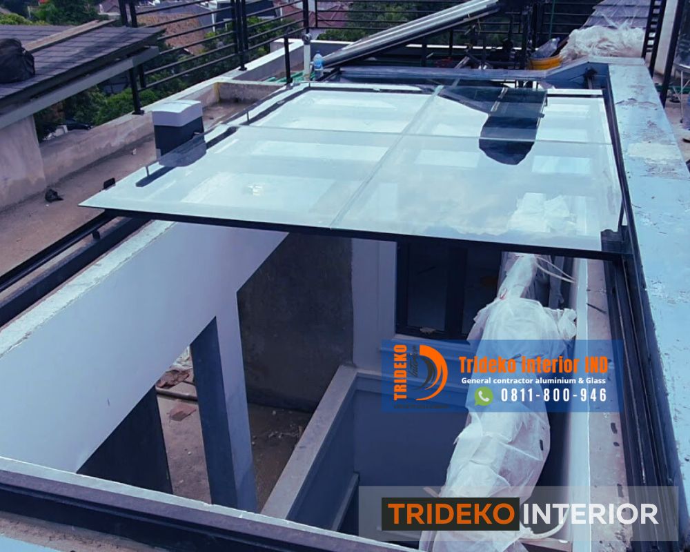 Kanopi Sliding kaca dan solarflat