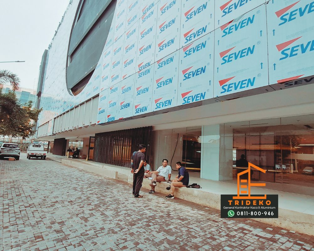 harga ACP per lembar Trideko interior Kontraktor kaca Pembuatan Kanopi Kaca, Partisi Kaca, Sunlouvre, Railling Kaca Tempered, Spider Fitting, Curtainwall Harga ACP fasad gedung