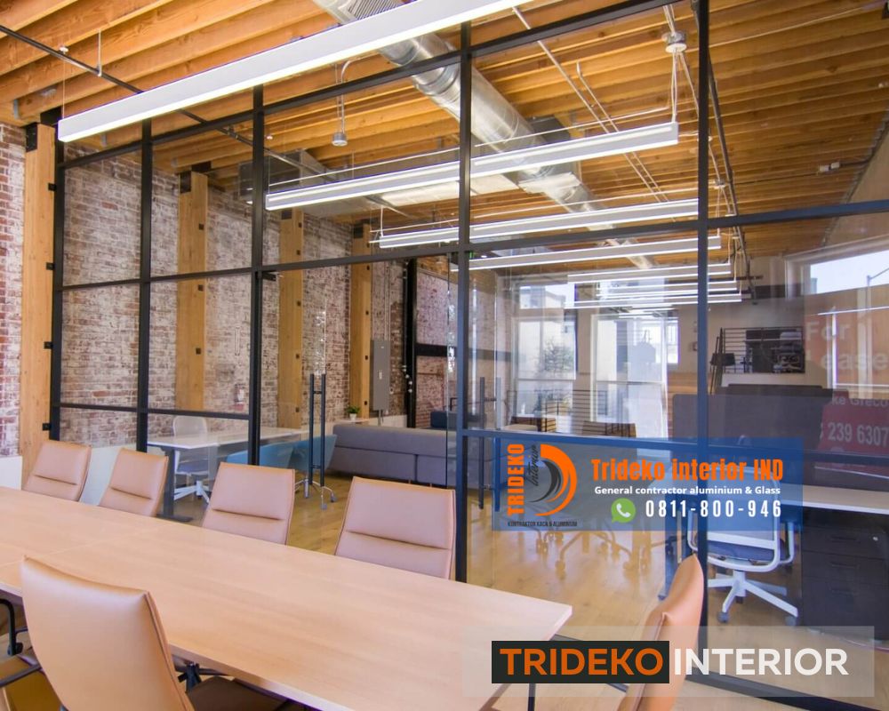 Sekat Ruangan Kaca Minimalis