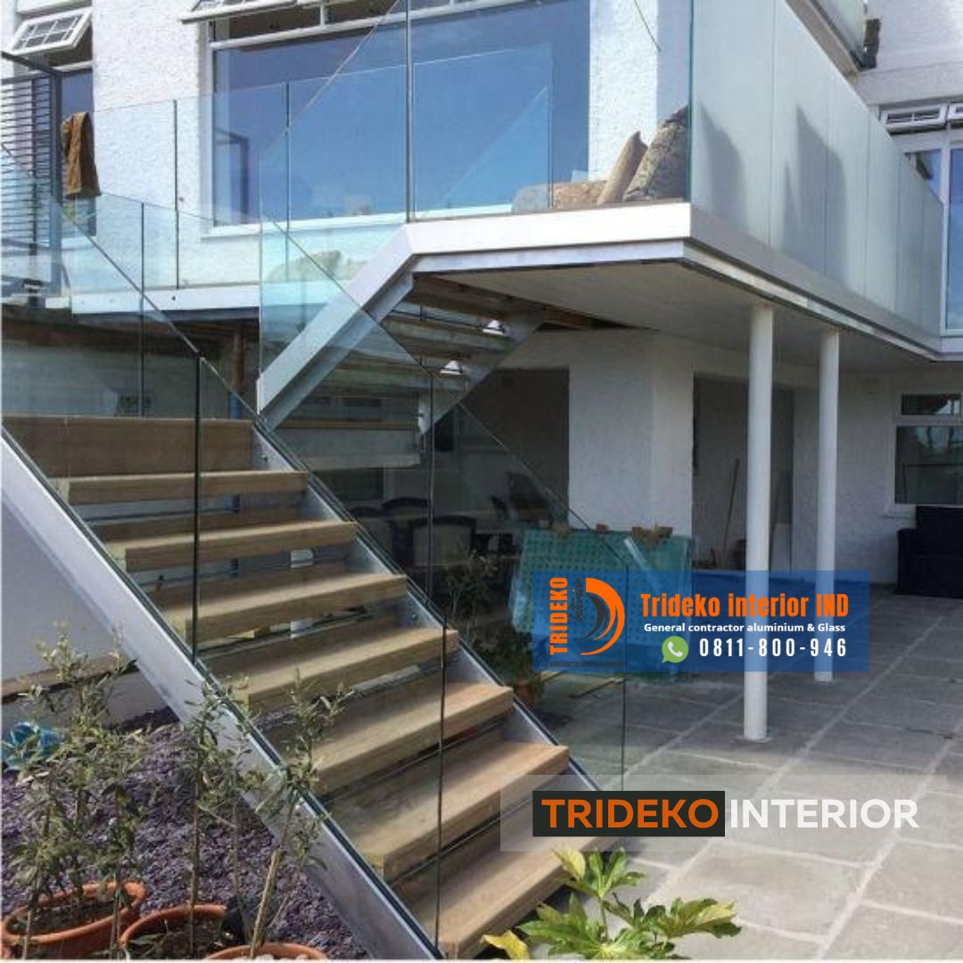 Railing balkon kaca minimalis