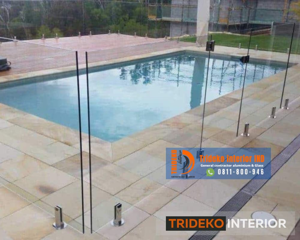 Railing Kaca Balkon Jakarta Modern