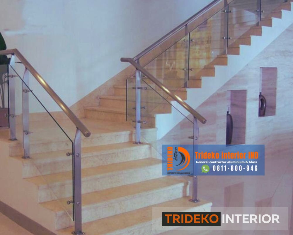 Railing Kaca untuk Tangga dan Balkon