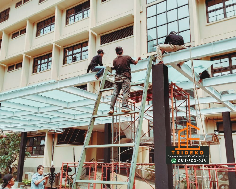 Jasa Pekerjaan Kaca & Aluminium