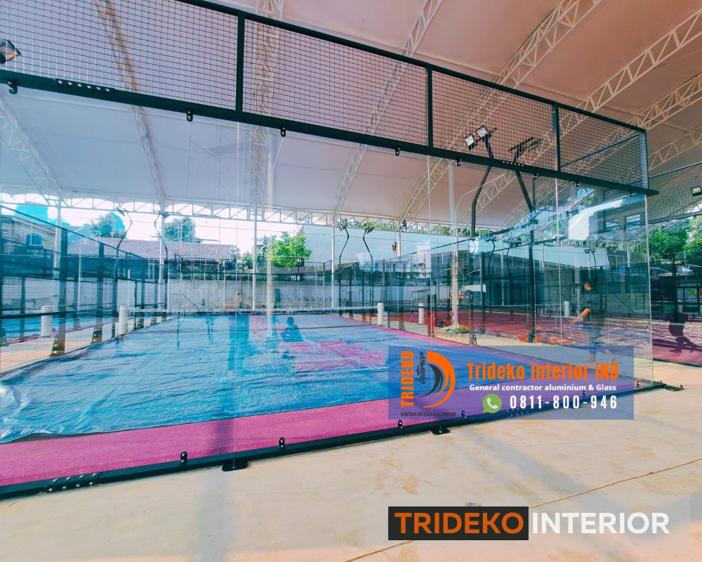Partisi Kaca Lapangan Padel Premium