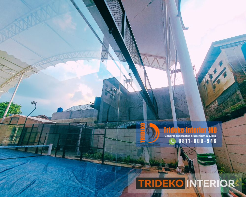 Partisi Kaca Lapangan Padel Premium