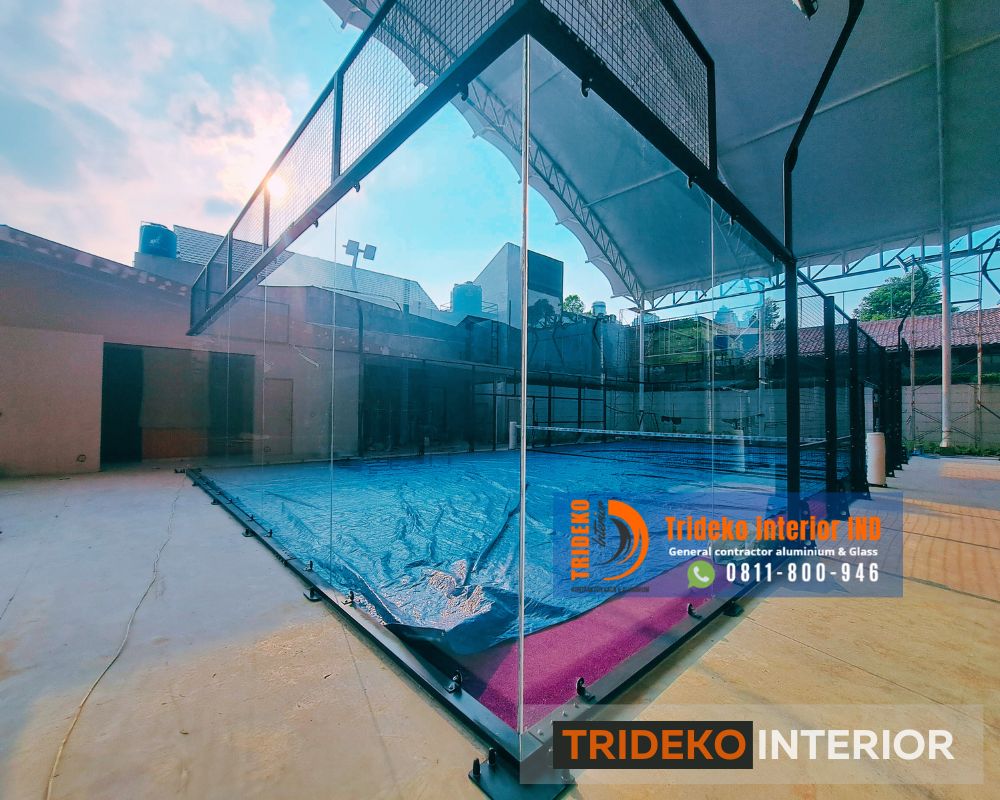 Partisi Kaca Lapangan Padel Premium