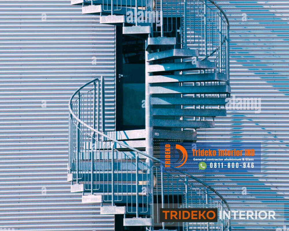 Tangga Darurat Besi untuk Gedung